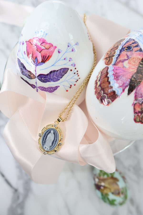 Our Lady Cameo